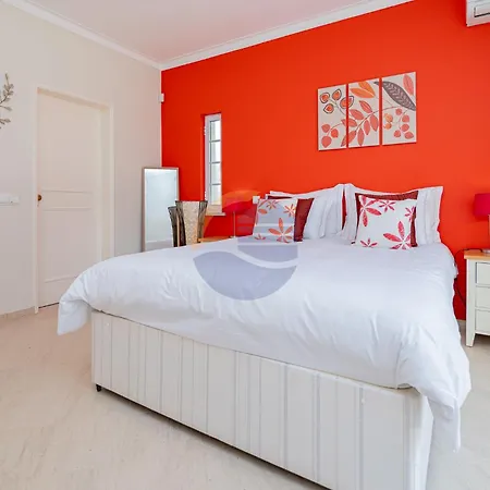 Luxury Suites, Heated Outdoor Pool Portimao