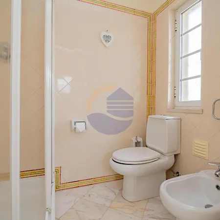 Luxury Suites, Heated Outdoor Pool Villa Portimao